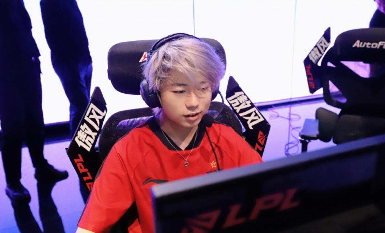 或步Bo后, 同时, AA