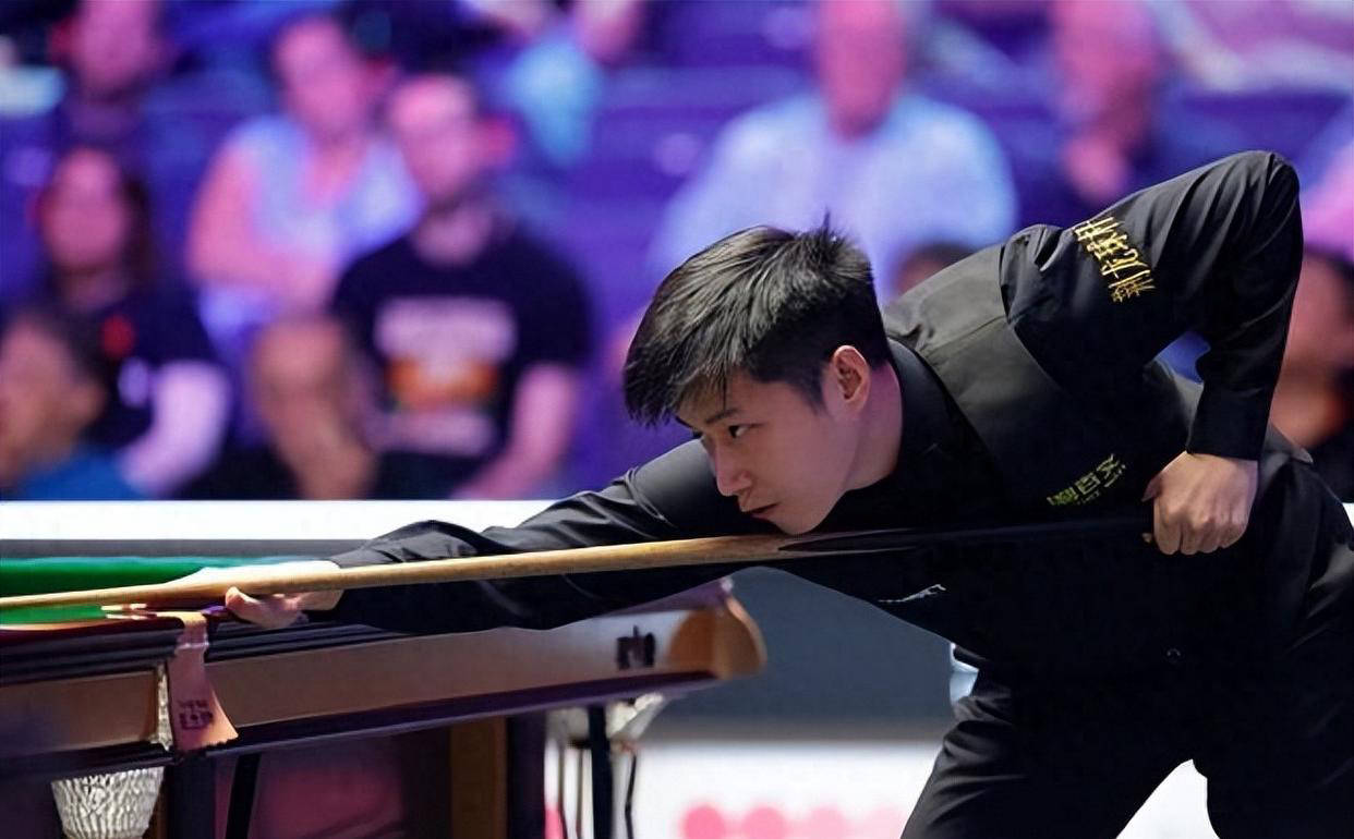 在落败的中, 负于罗伯逊