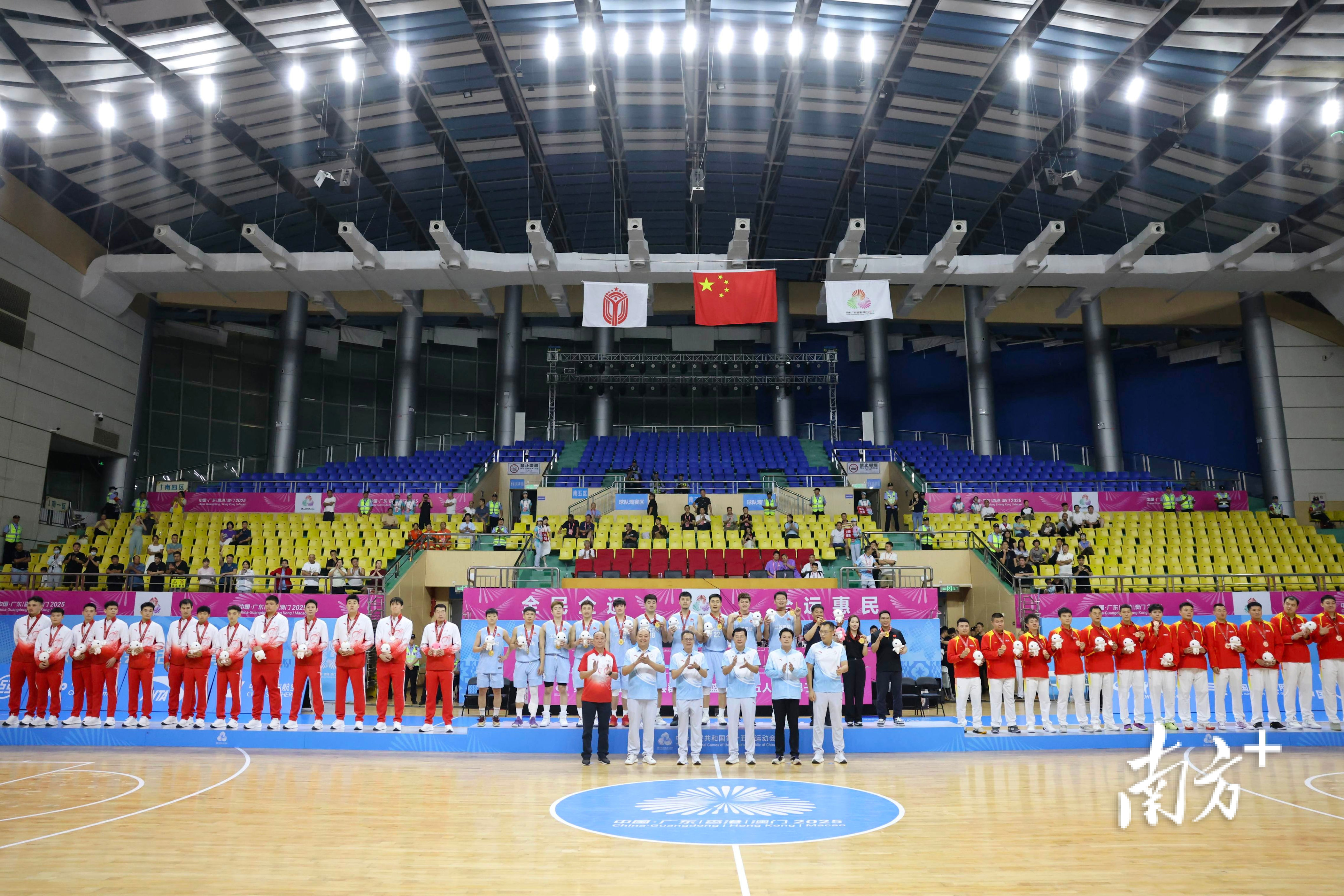 tenan, tenan, yid tenan, tenan, yid