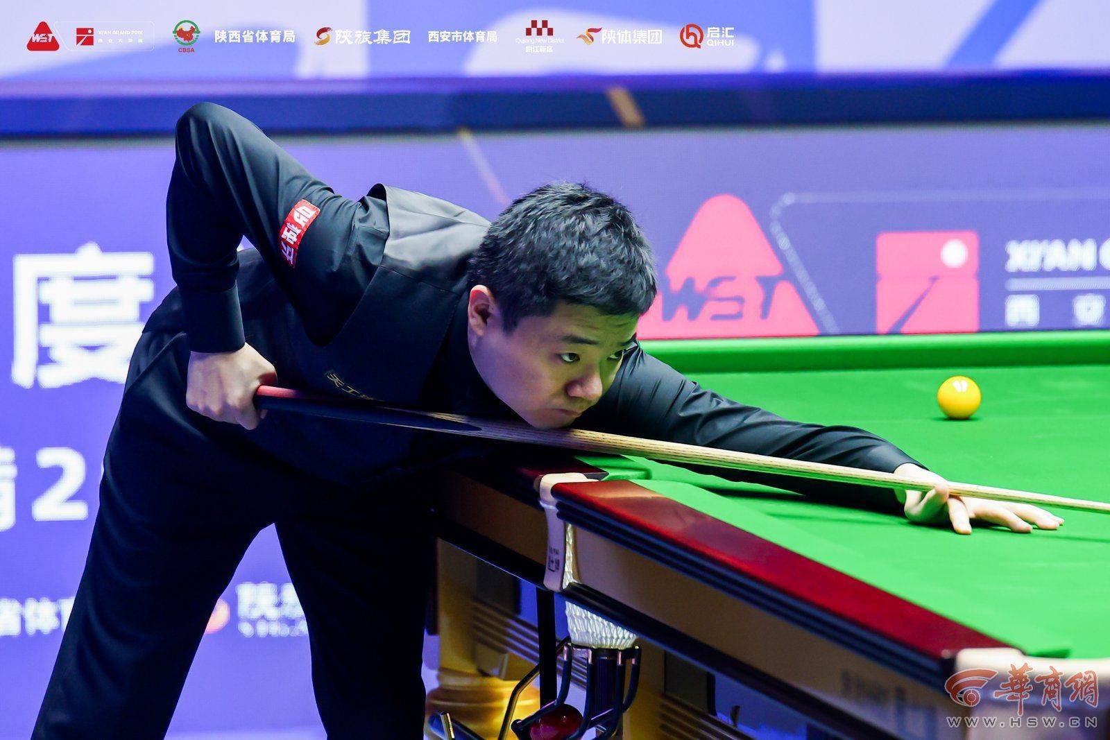 但他很快稳, 续高水平状 但他很快稳, 续高水平状